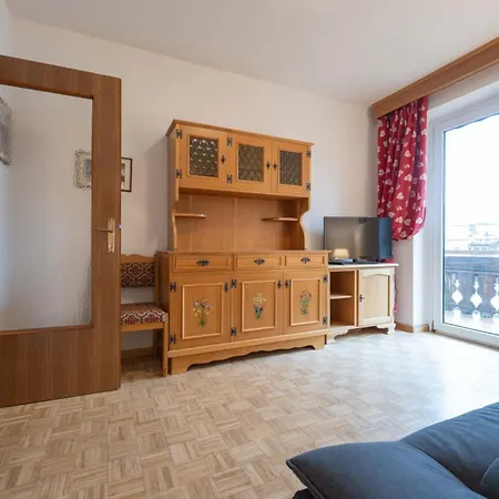 Cesa Martel Apartment *